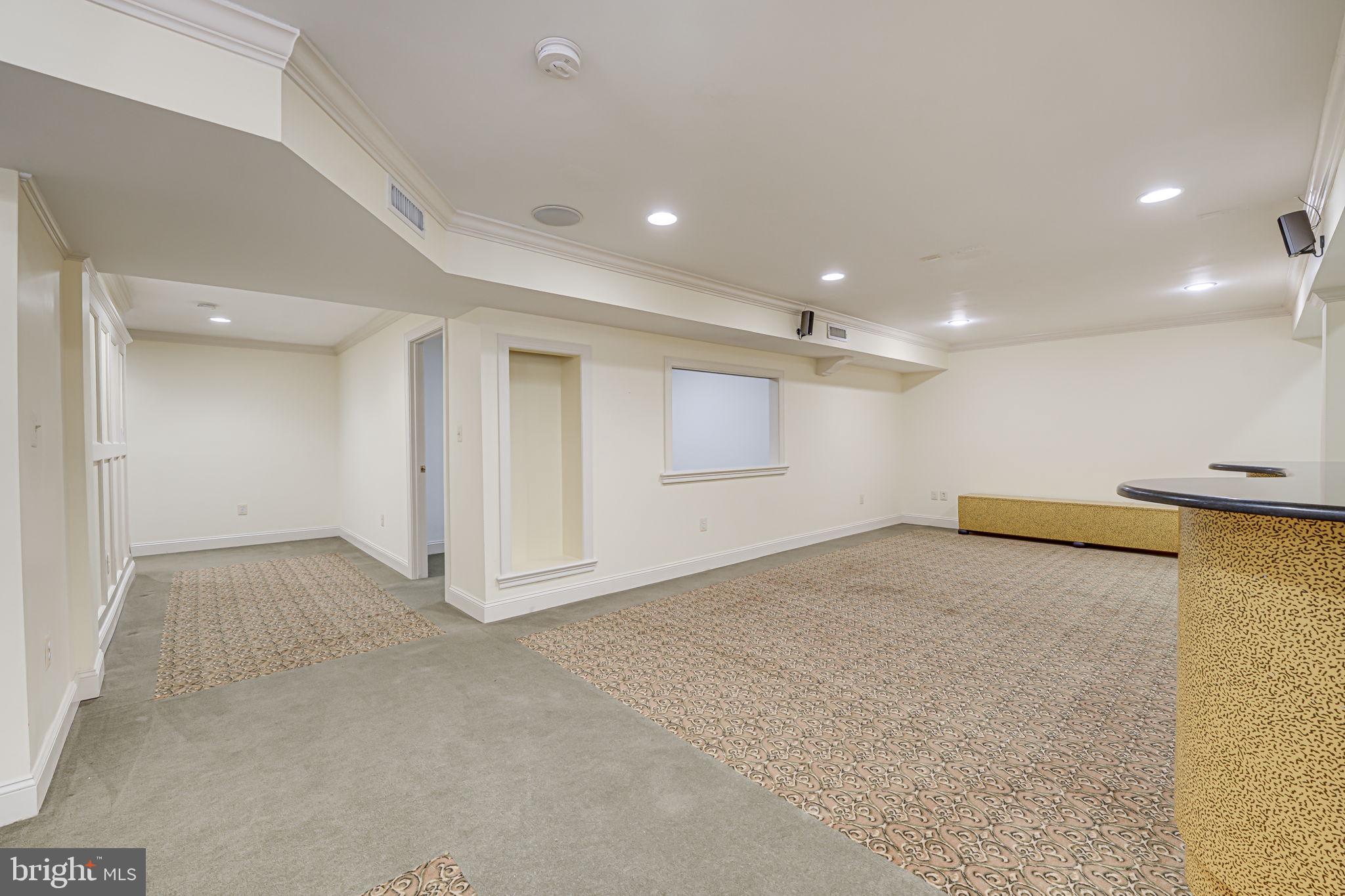 BROOKE FARM - Residential