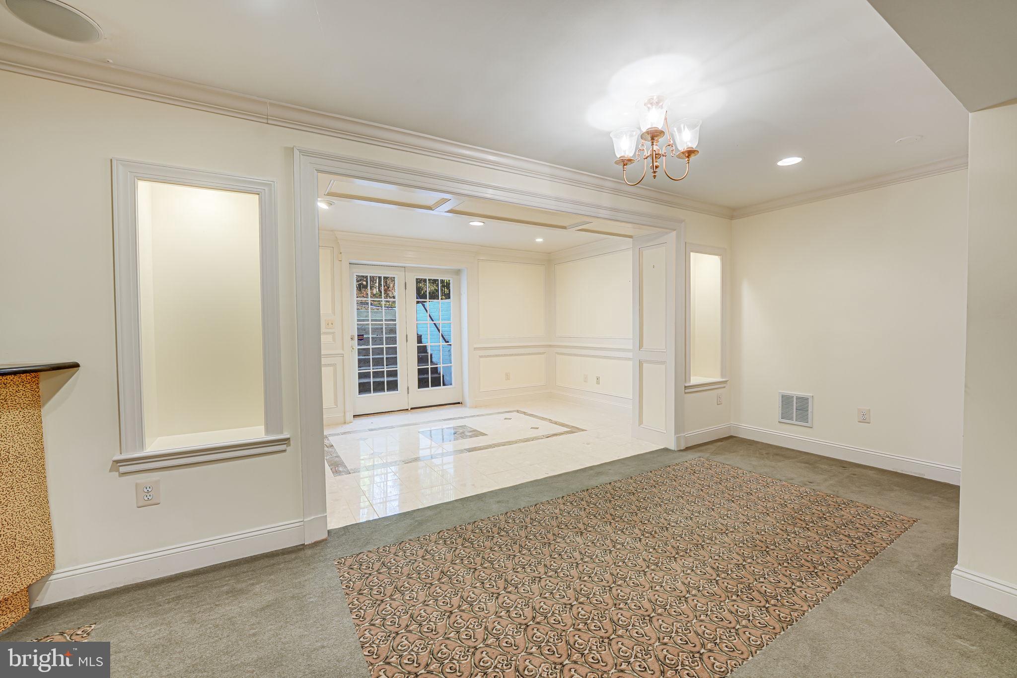 BROOKE FARM - Residential