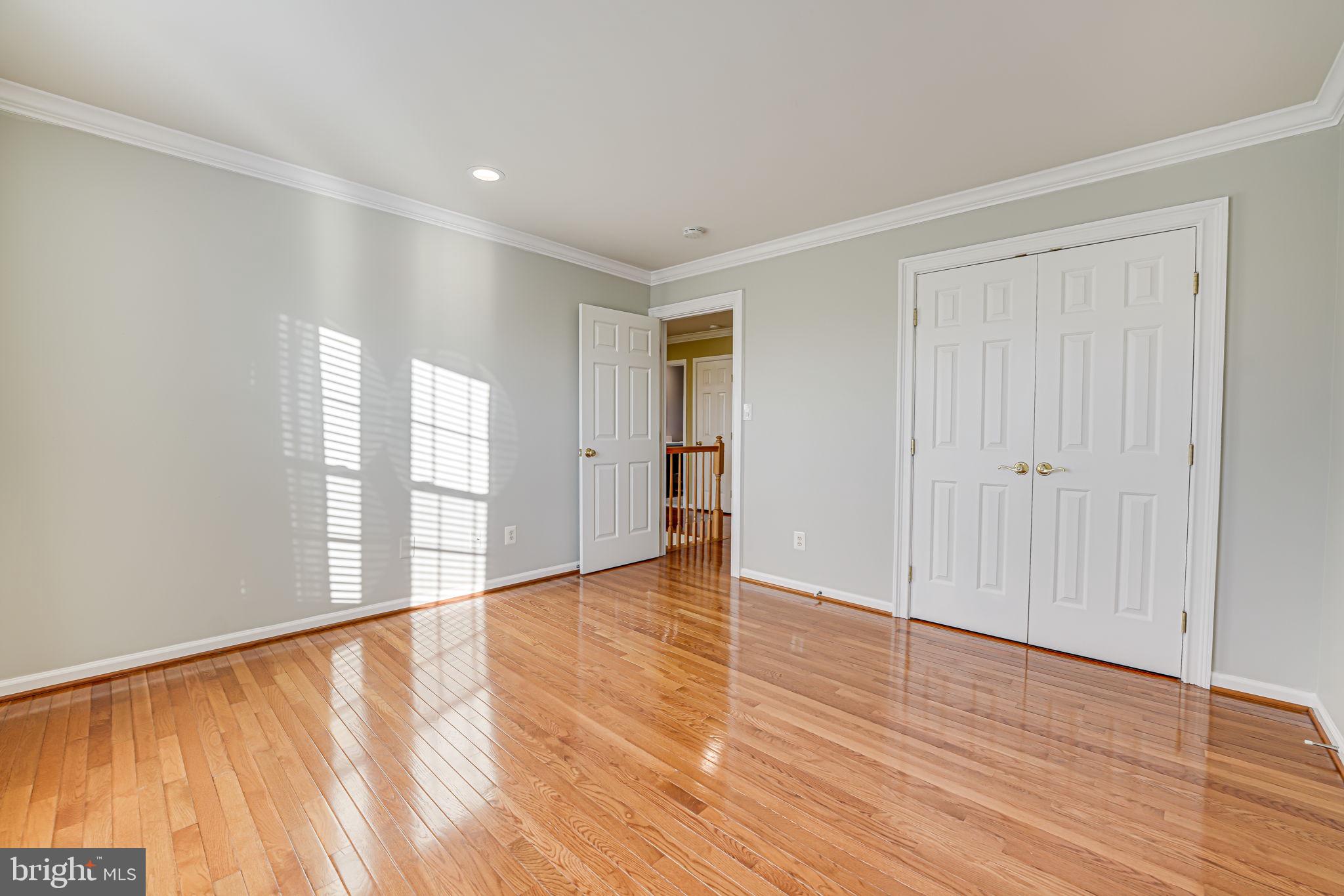 BROOKE FARM - Residential