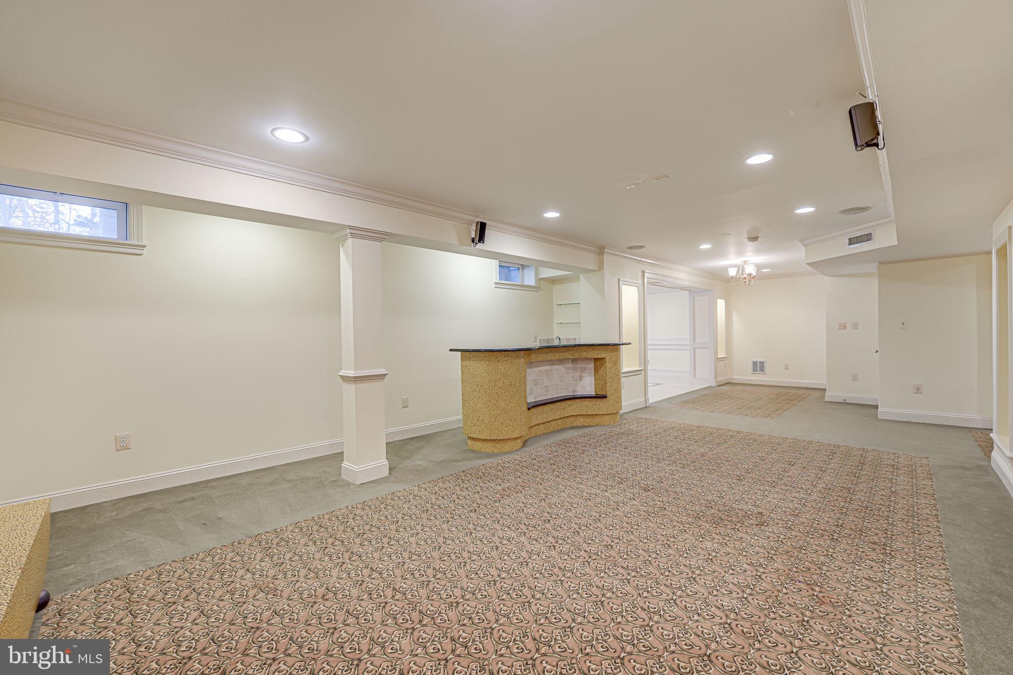 BROOKE FARM - Residential