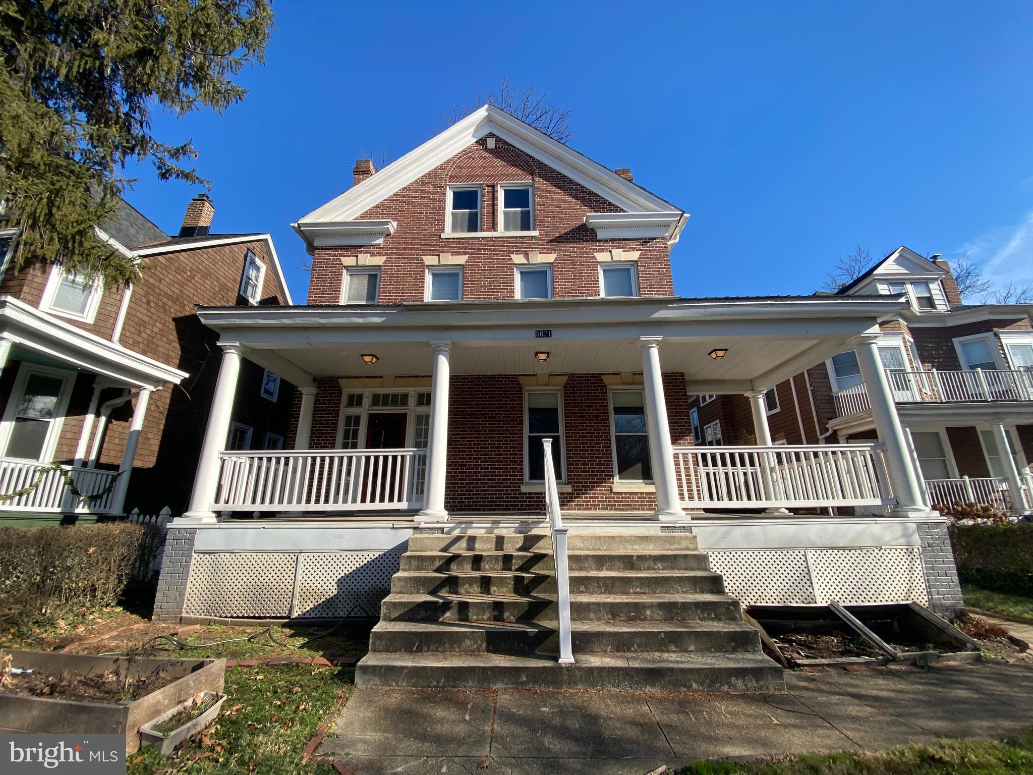 5021 Roland Avenue is a Charming 3 Unit Building in Roland Park near shopping and transportation. Unit 2 has 3 bedrooms and 1 bath and includes in unit laundry and a large private deck/balcony over looking the private rear yard shared by all 3 units. All units include a brand new flat screen tv and electric fireplace. This unit has been freshly painted and updated. Ready to rent now.
650 minimum credit score required and background check. No pets.