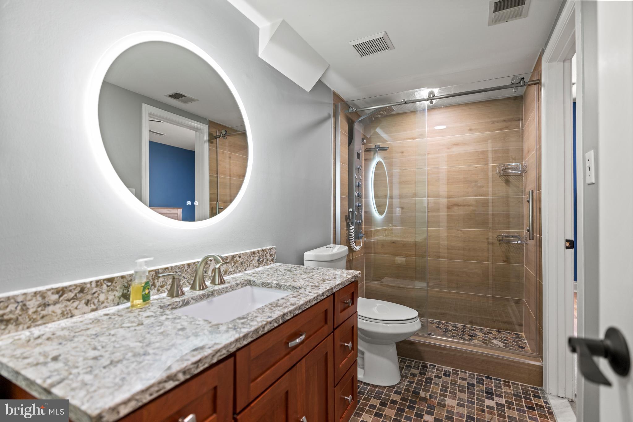 POTOMAC CHASE - Residential