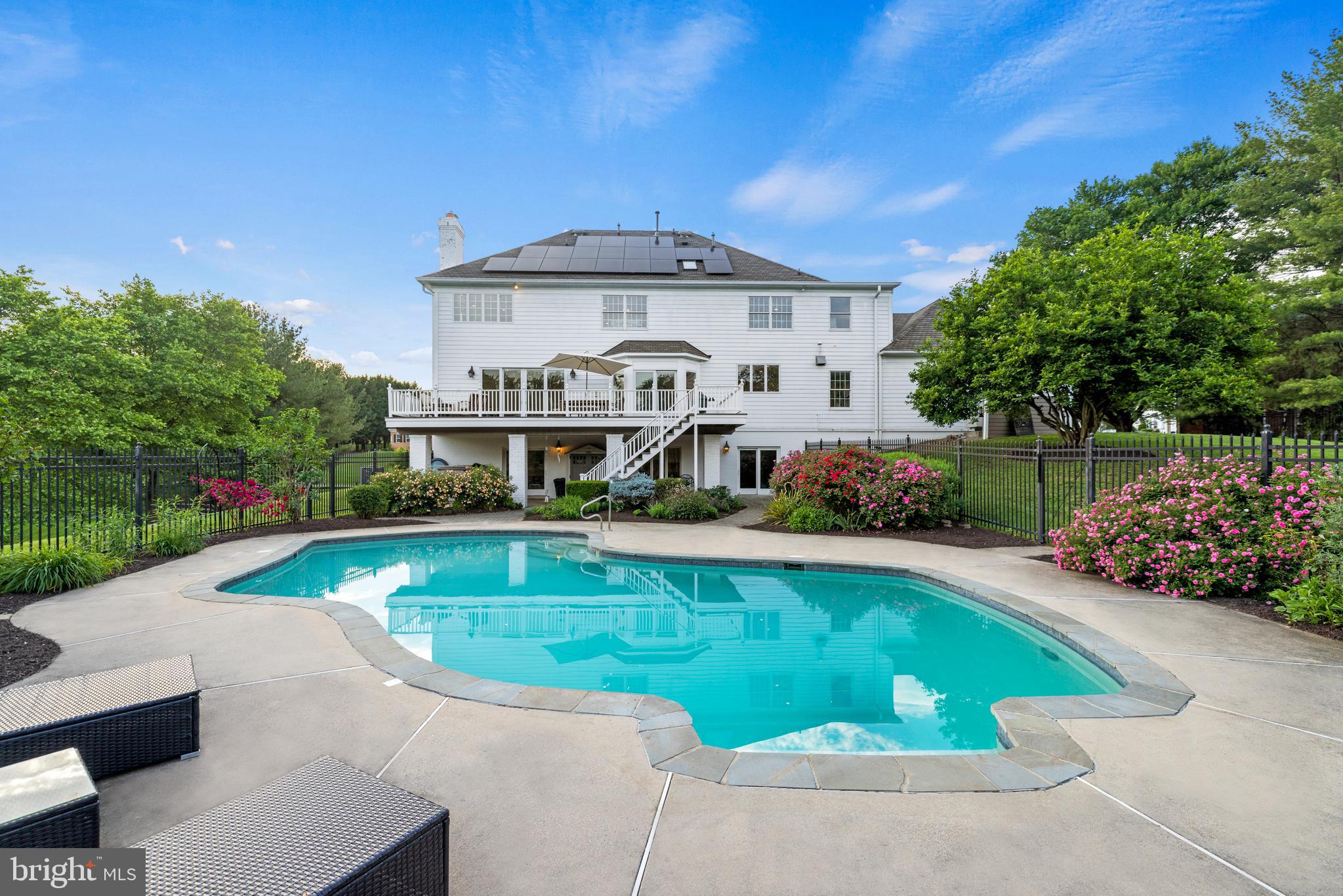 POTOMAC CHASE - Residential