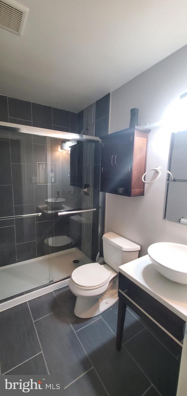 CAPITAL VIEW TOWNHOUSES - Residential Lease