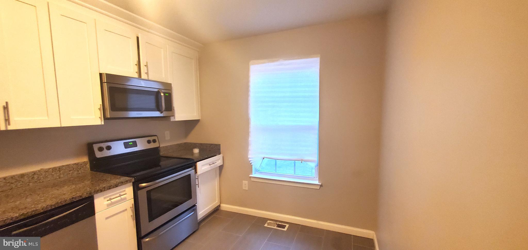 CAPITAL VIEW TOWNHOUSES - Residential Lease