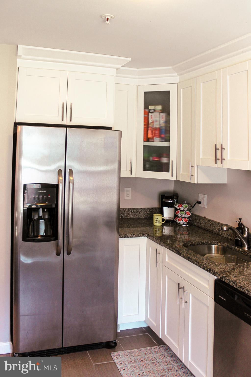 CAPITAL VIEW TOWNHOUSES - Residential Lease