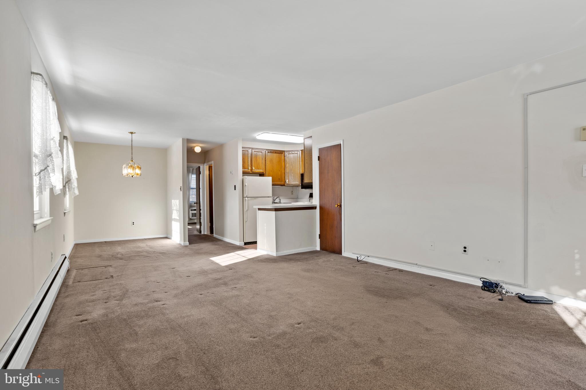 ASTON ARMS - Residential