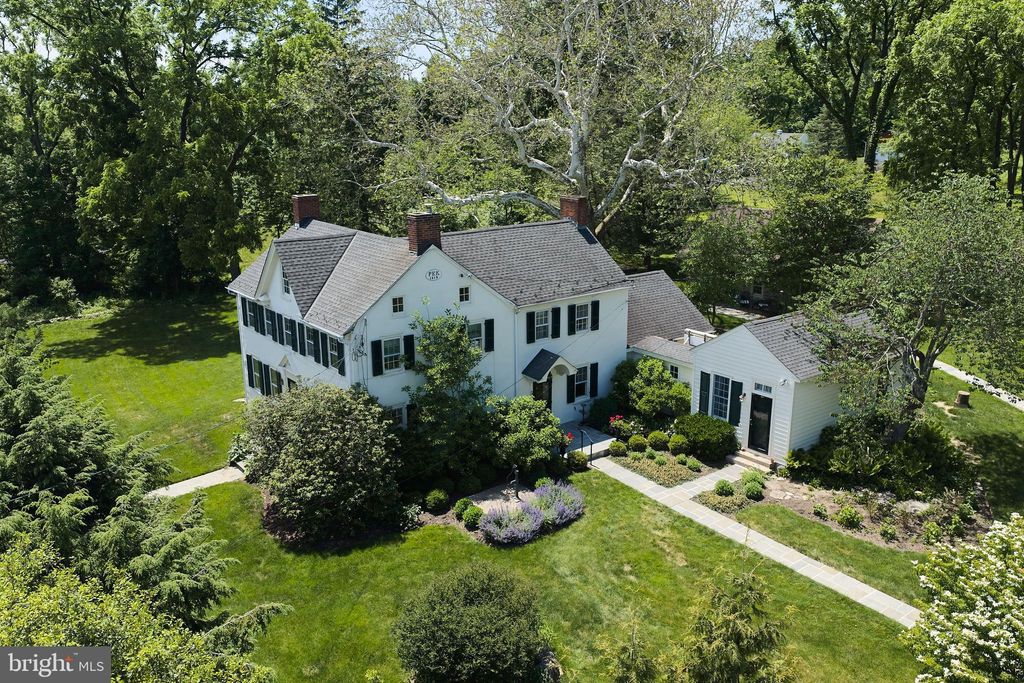 Photo of 4936 Curly Hill Road, DOYLESTOWN, PA 18902 (MLS # PABU2123118)