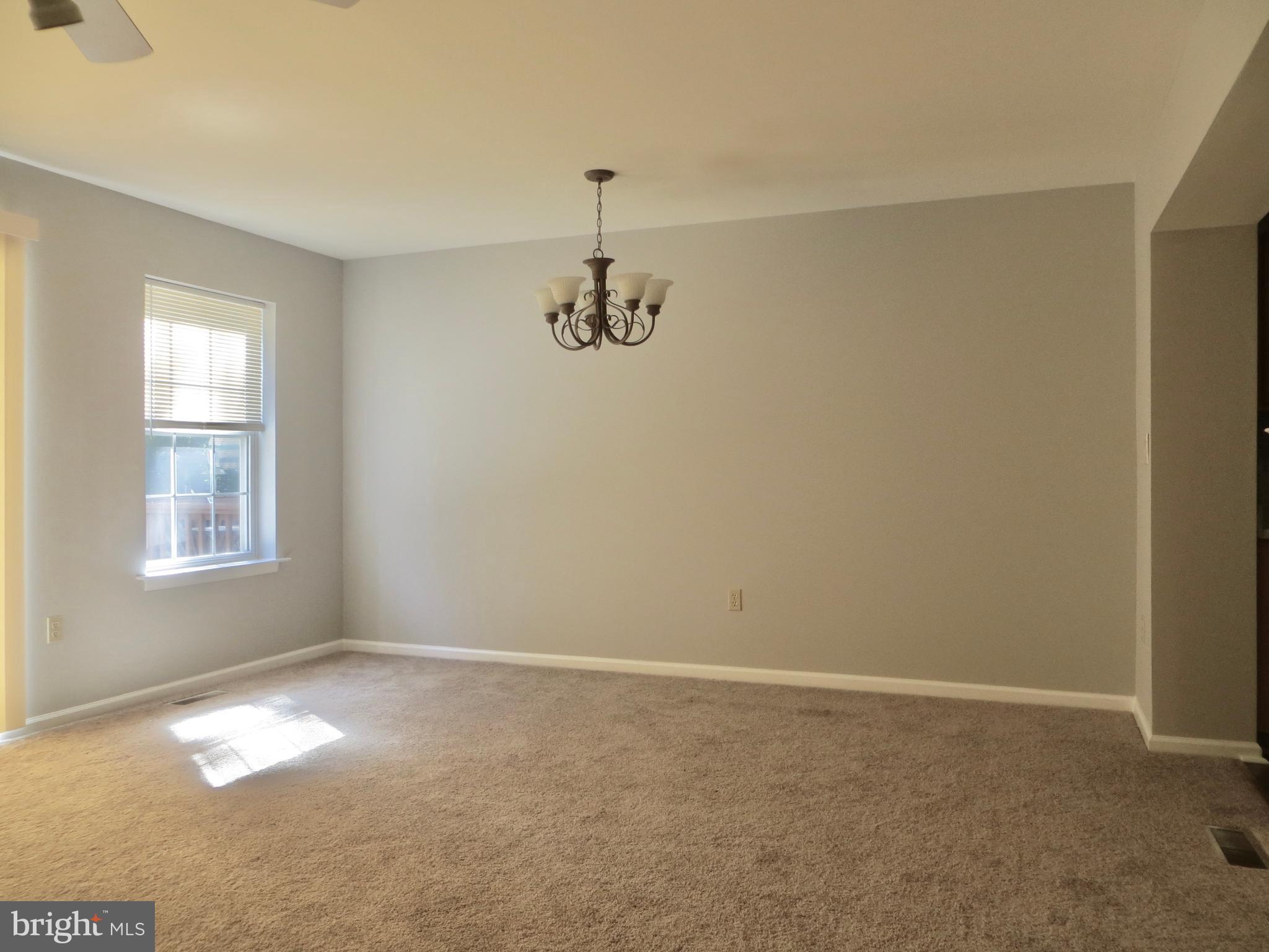 VERNON COURT - Residential Lease