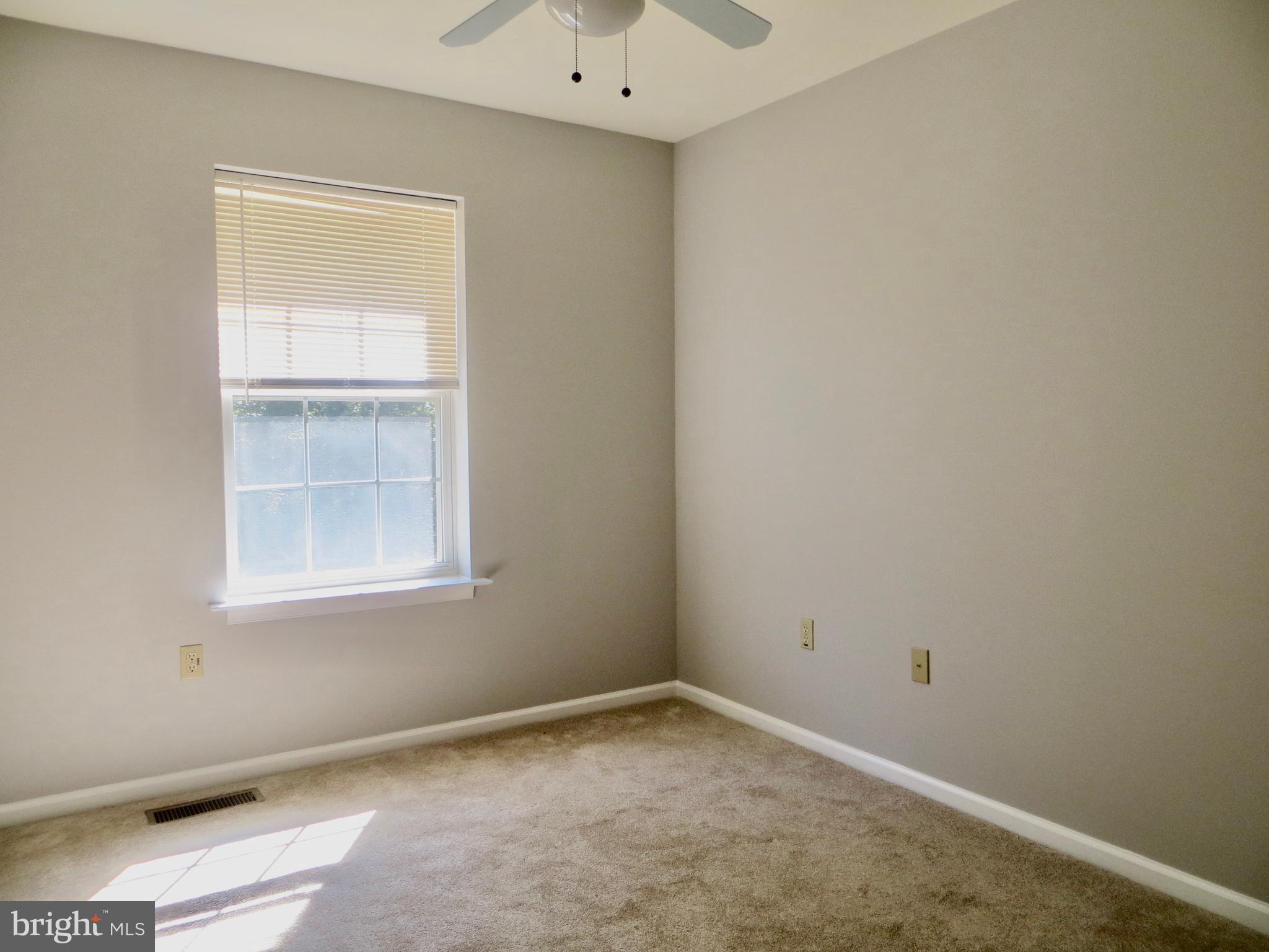 VERNON COURT - Residential Lease