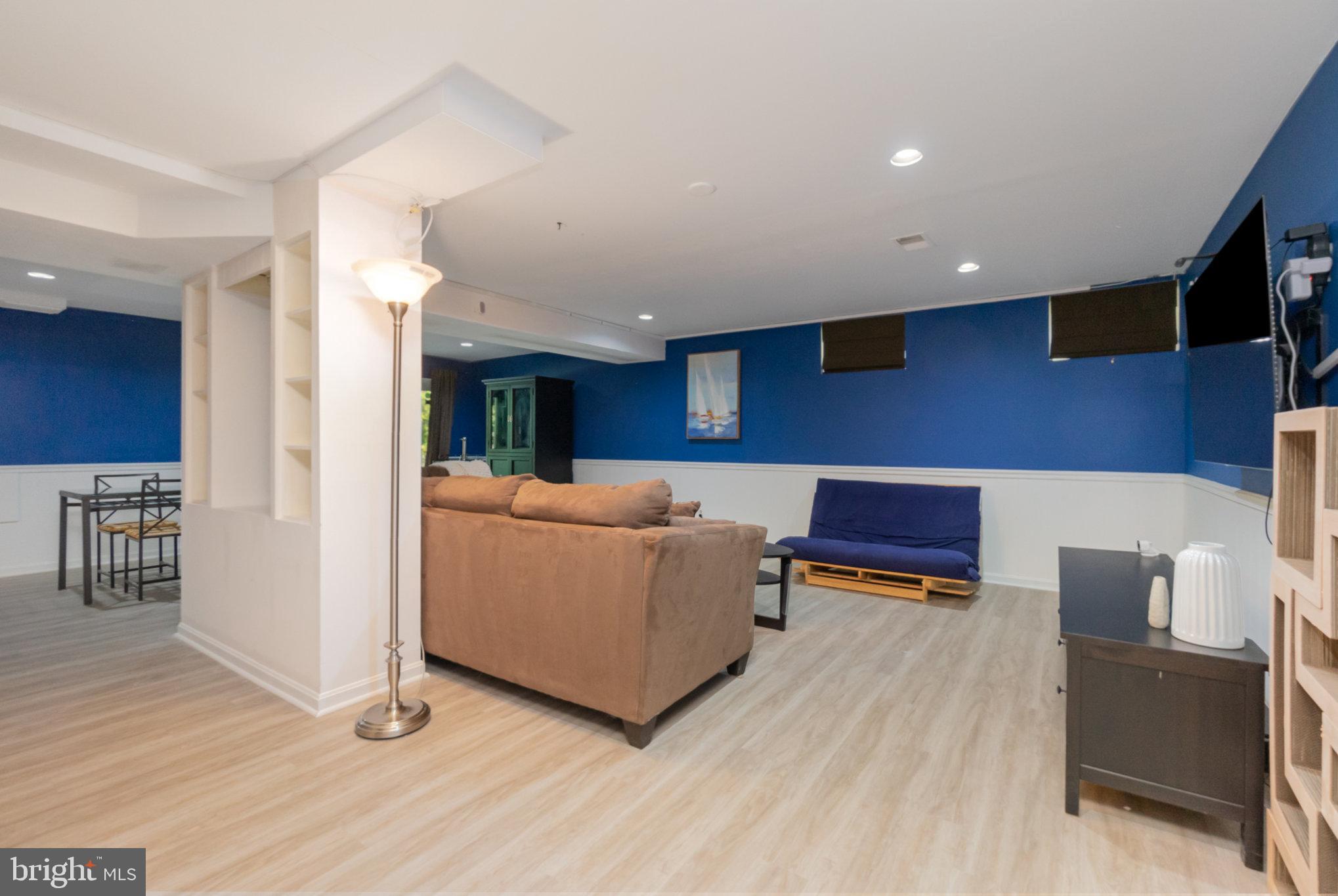 MONTPELIER WOODS - Residential