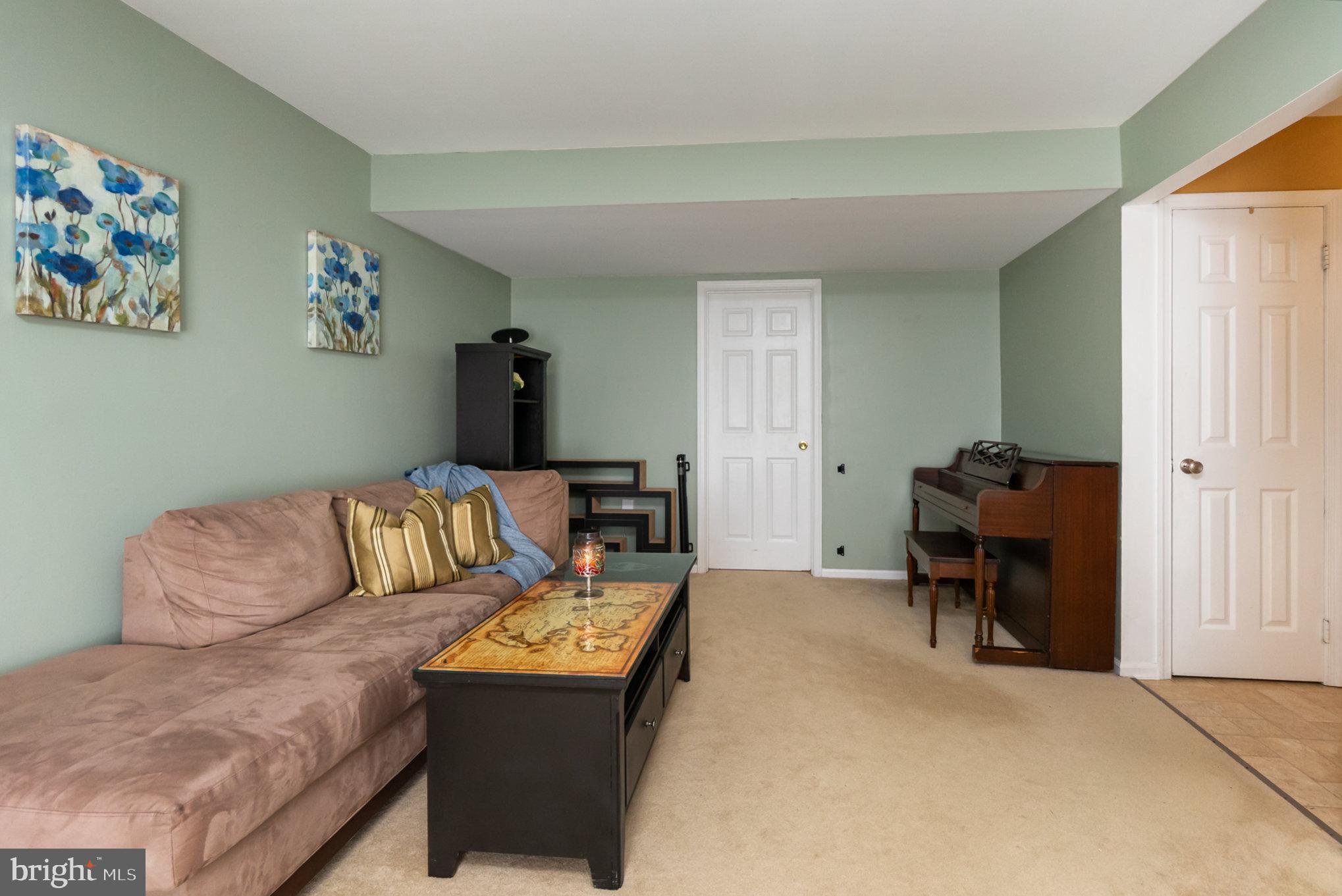 MONTPELIER WOODS - Residential