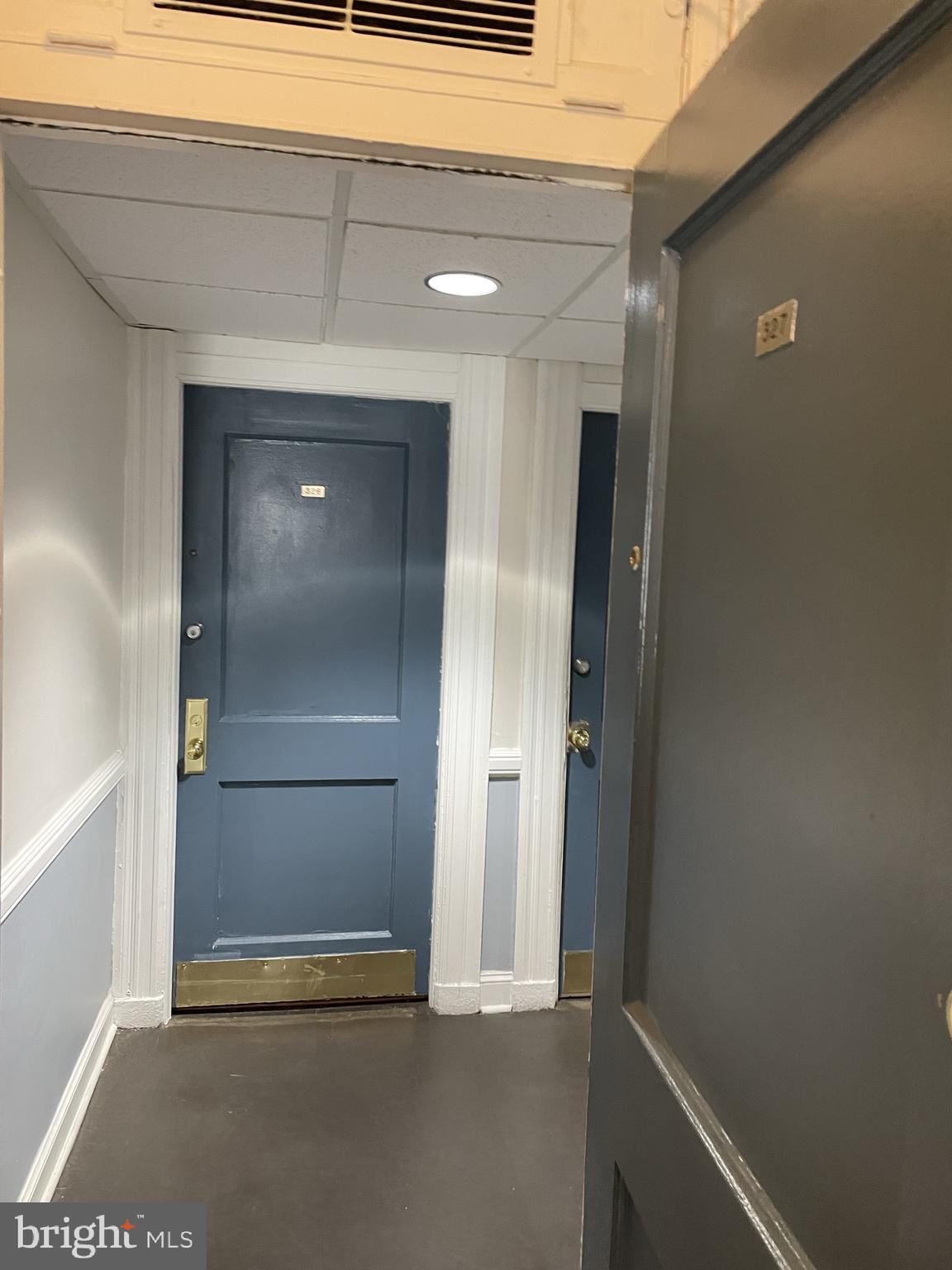 WASHINGTON SQ WEST - Residential Lease