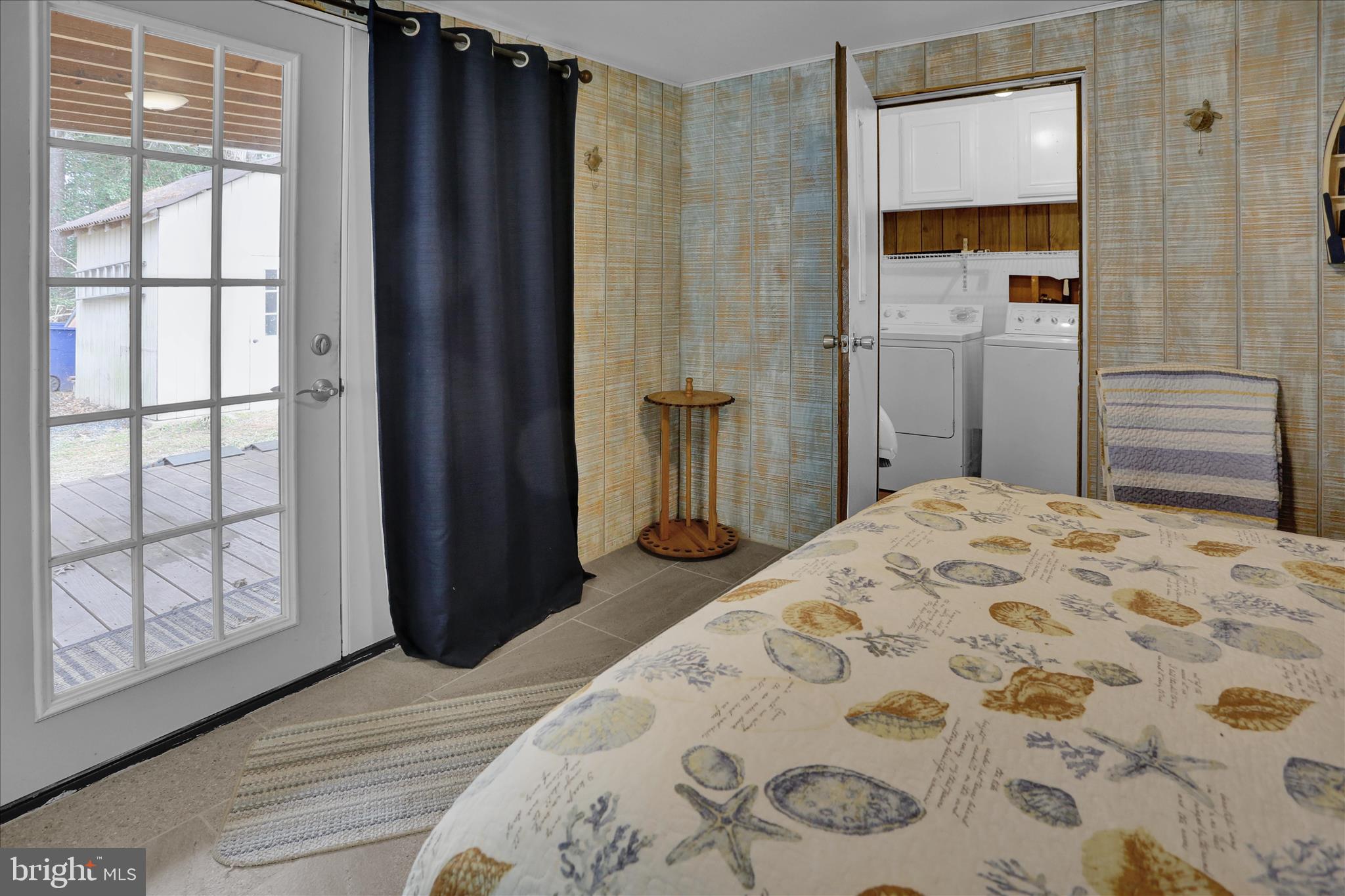 LOVE CREEK - Residential