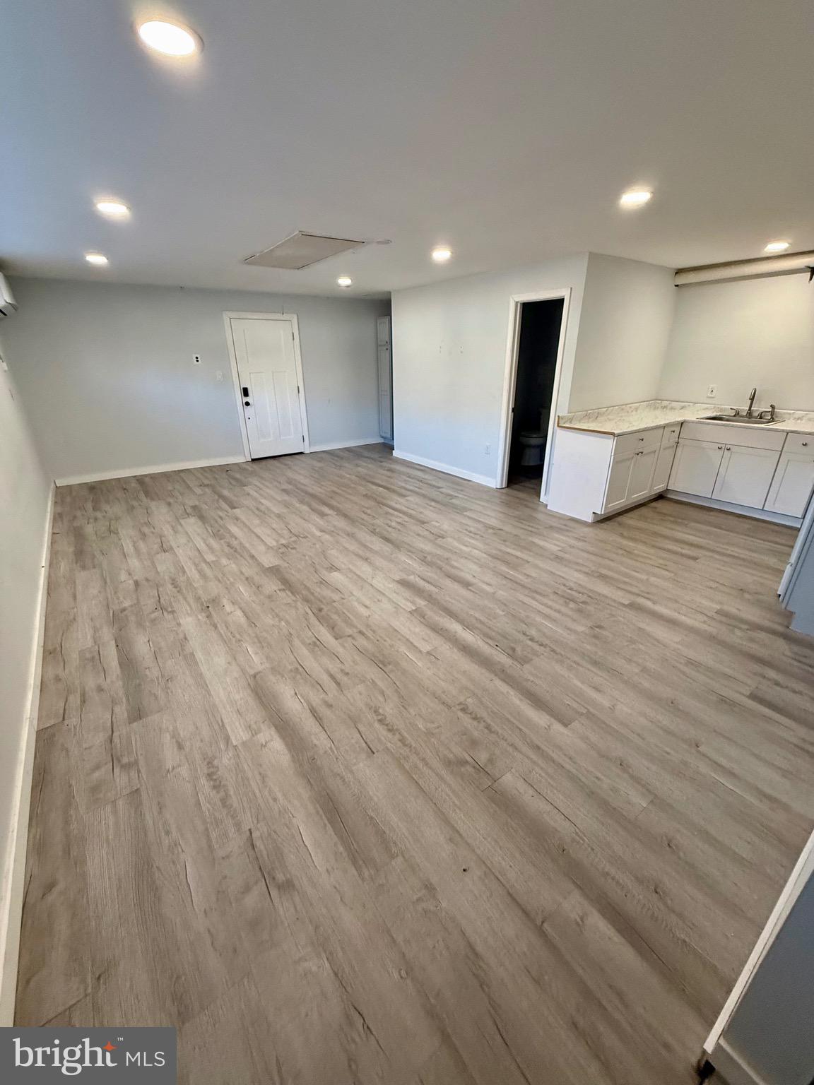 PINEFIELD - Residential Lease