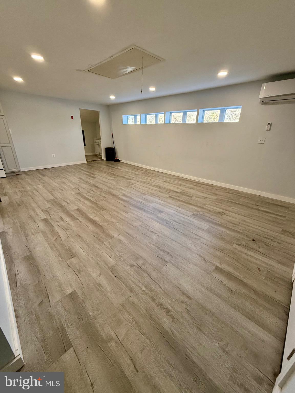 PINEFIELD - Residential Lease