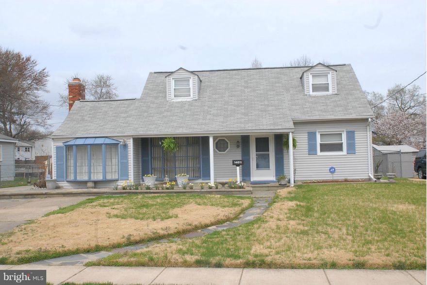 This absolutely beautiful home boasts, completely remodeled kitch, tile fls. updated bath rooms,concert surrounding entire house,  huge lot with fenced backyard and much more. Thanks for showing!!!