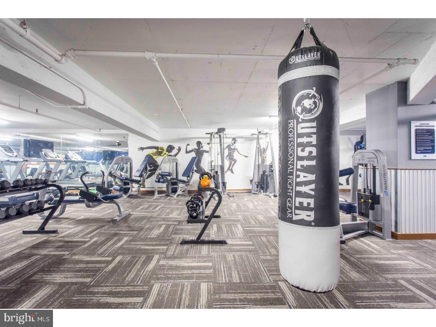 FAIRMOUNT - Residential Lease