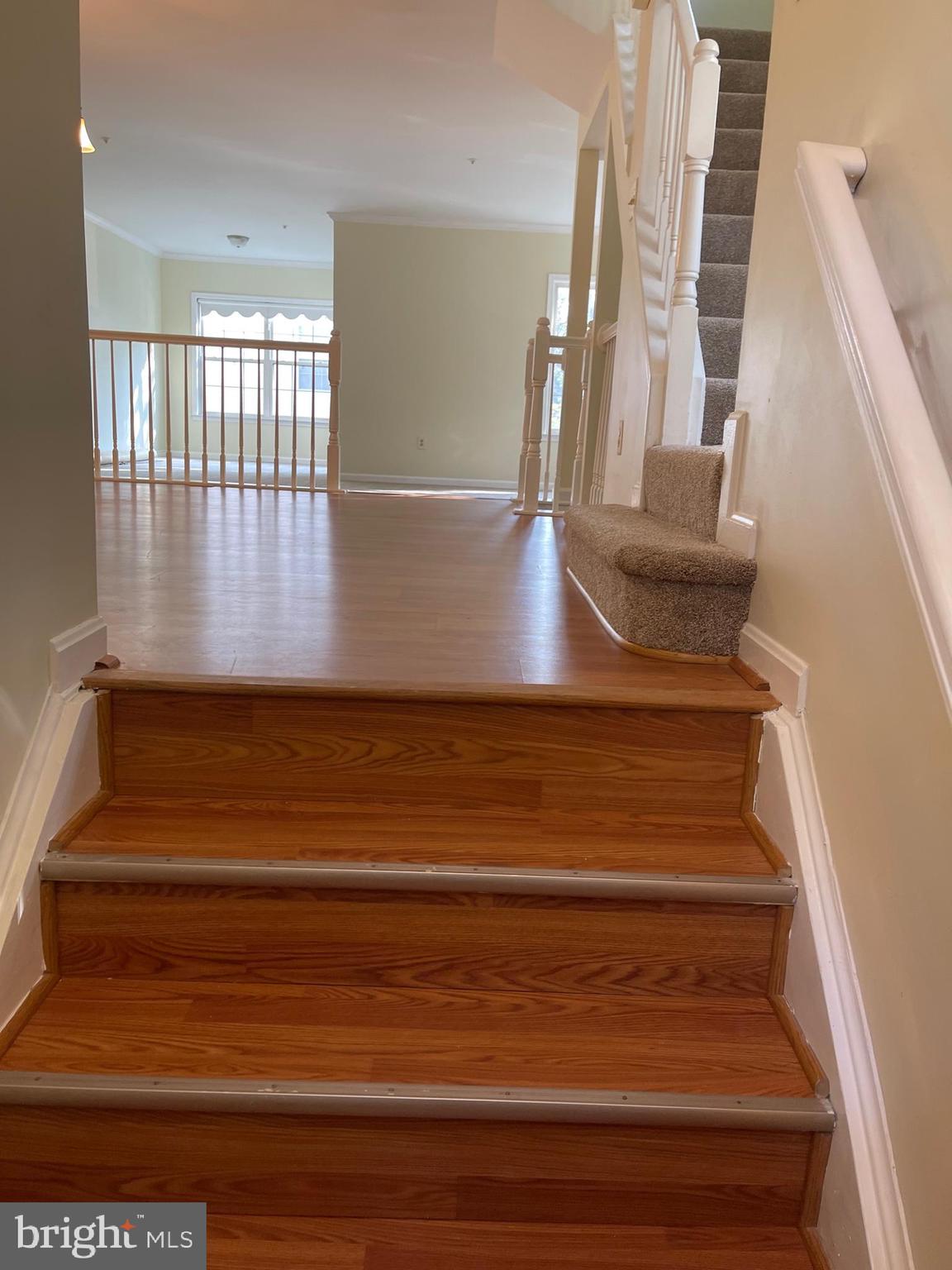 WOODVIEW VILLAGE WEST - Residential Lease