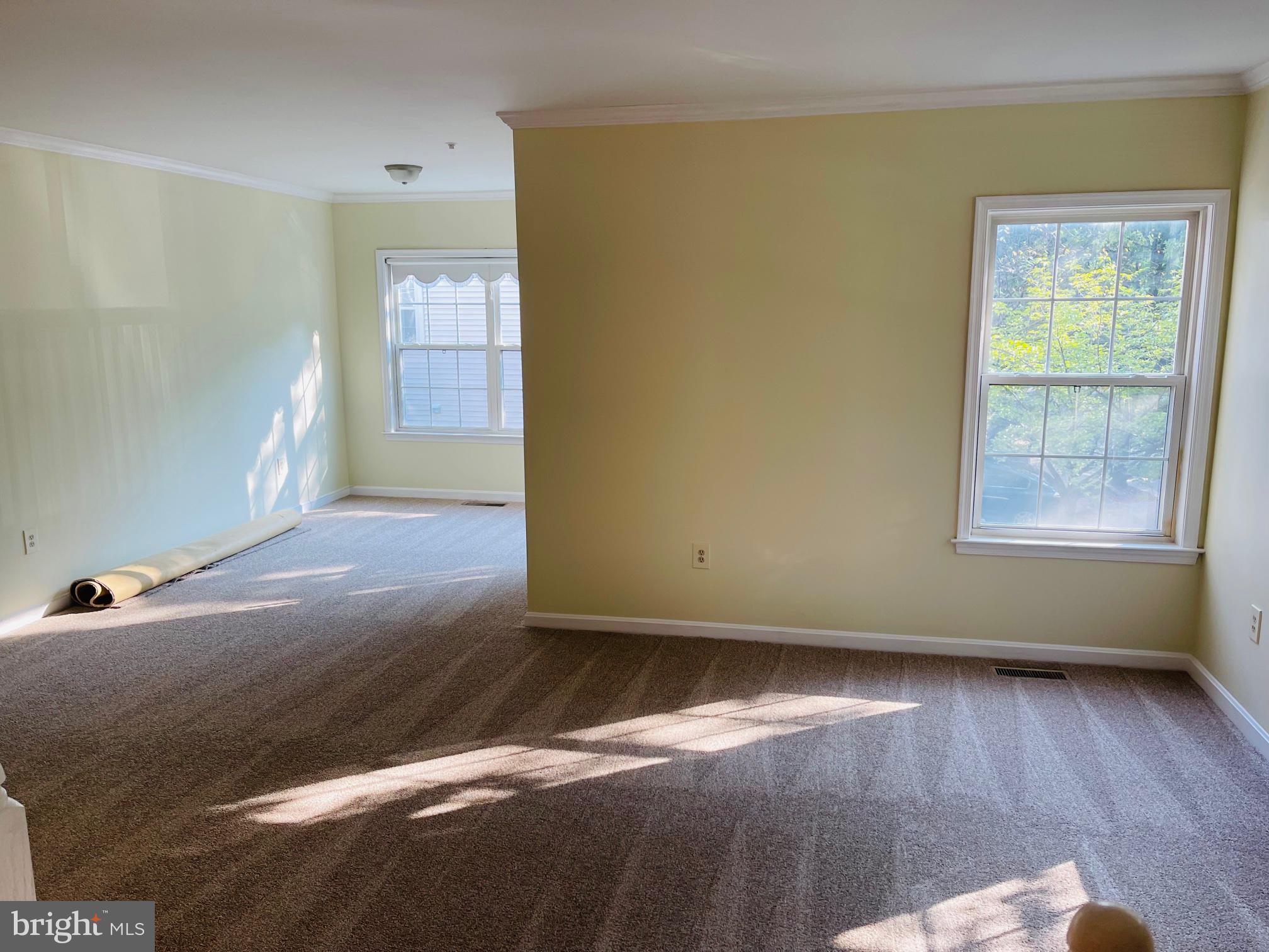 WOODVIEW VILLAGE WEST - Residential Lease