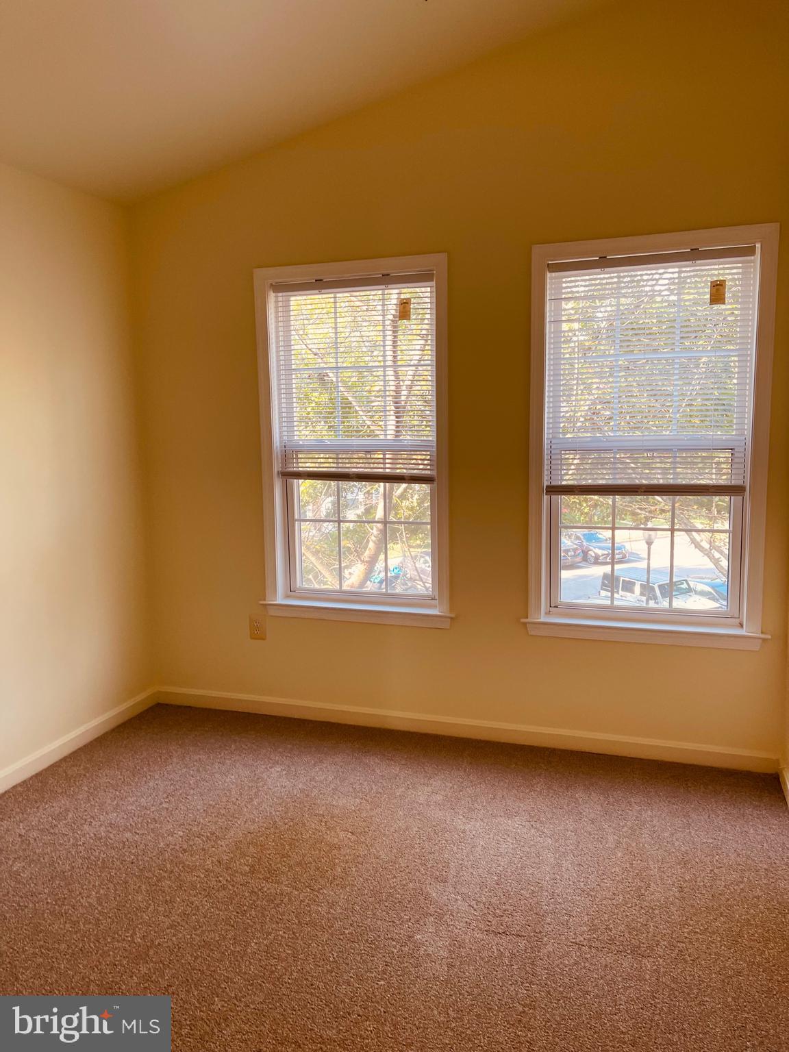 WOODVIEW VILLAGE WEST - Residential Lease