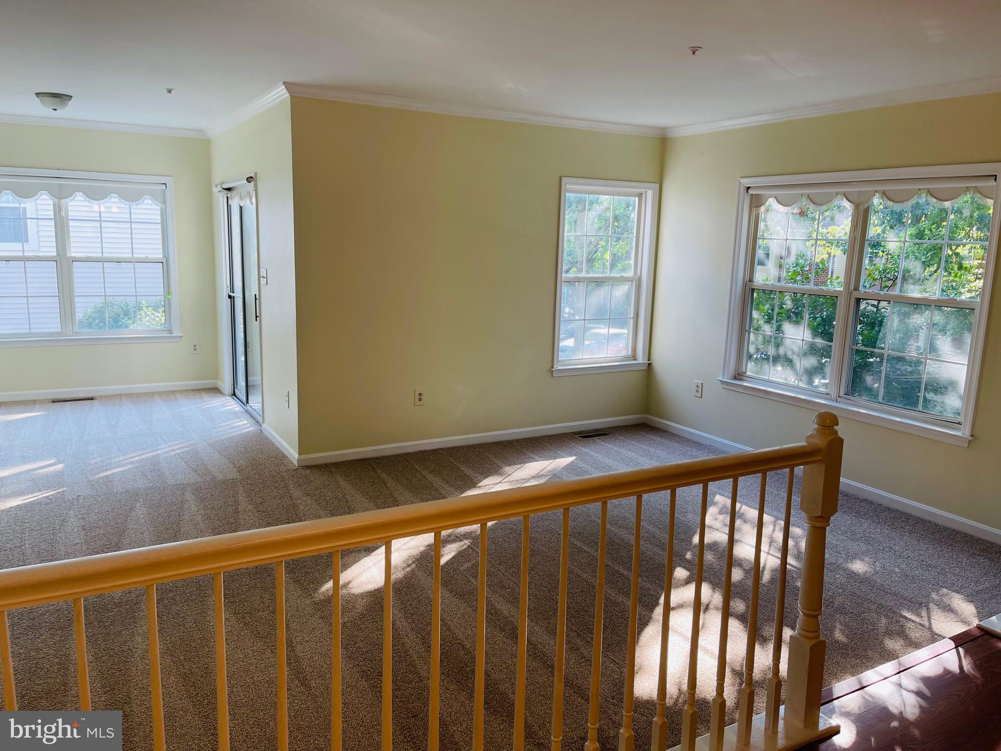 WOODVIEW VILLAGE WEST - Residential Lease