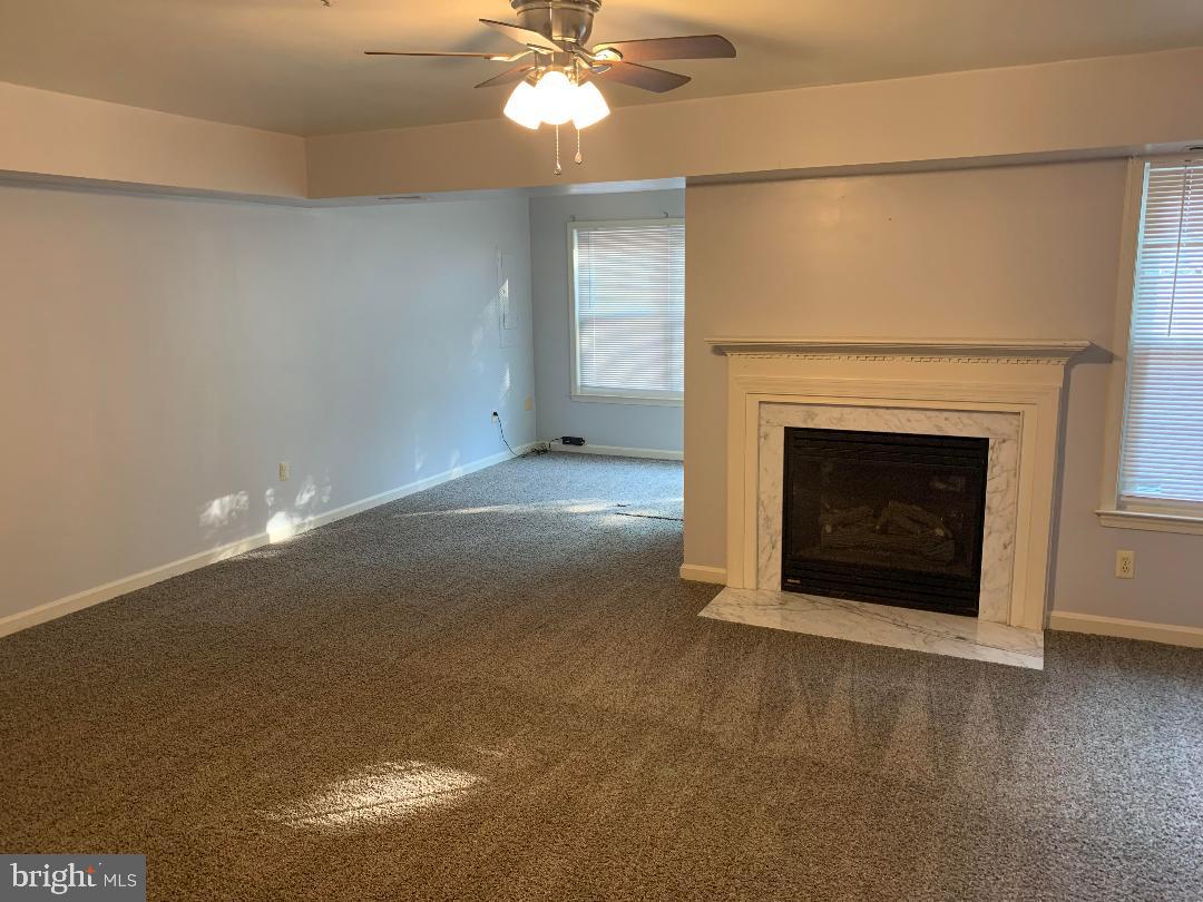 WOODVIEW VILLAGE WEST - Residential Lease