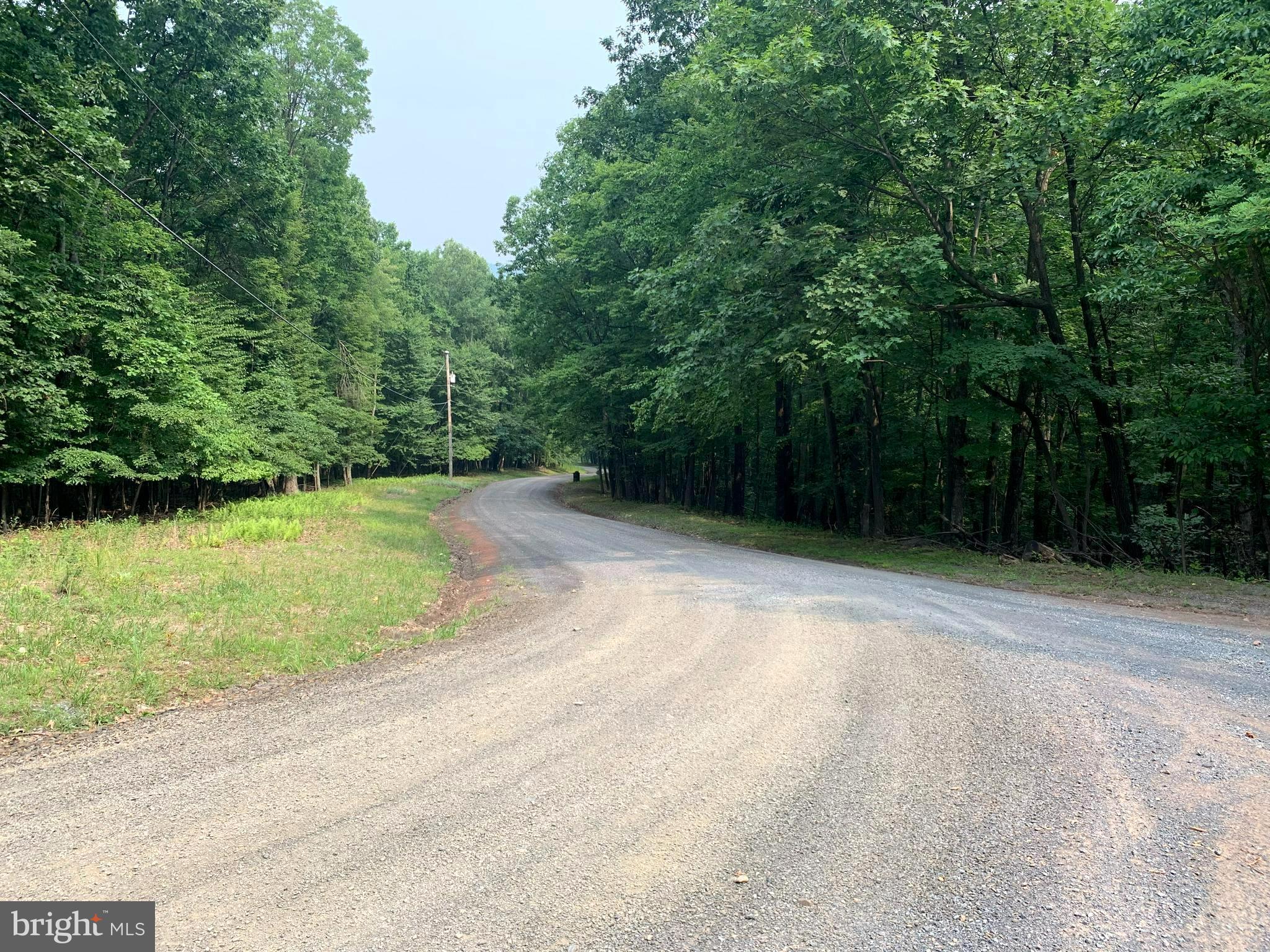 EAGLE MOUNTAIN - Land