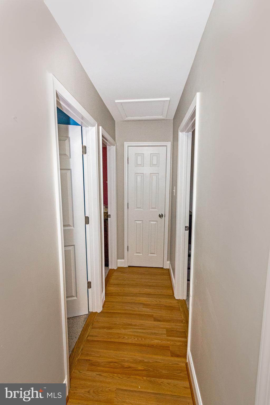 SUNDERLANDVILLE - Residential