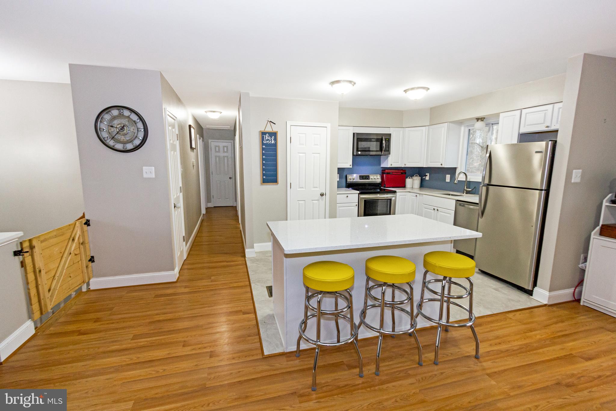 SUNDERLANDVILLE - Residential