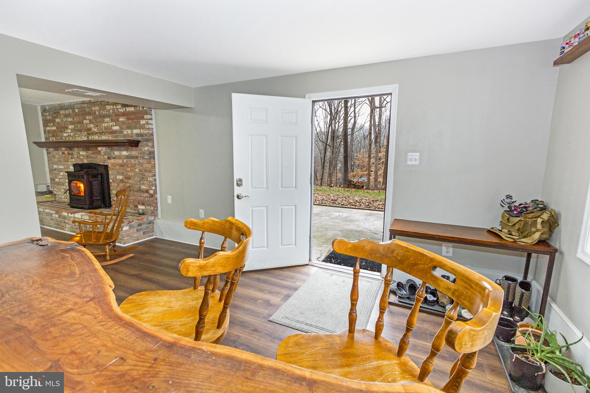 SUNDERLANDVILLE - Residential