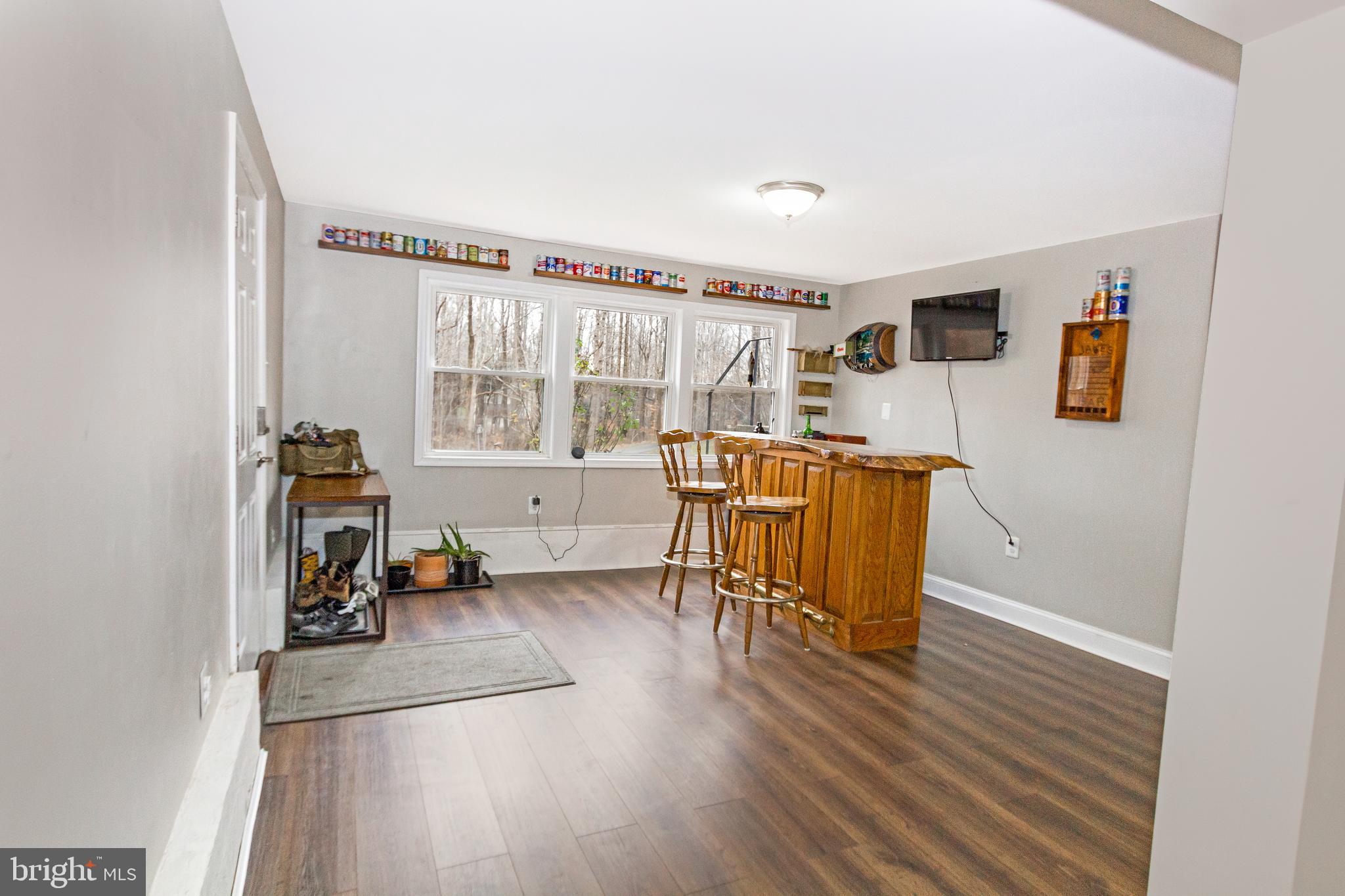 SUNDERLANDVILLE - Residential