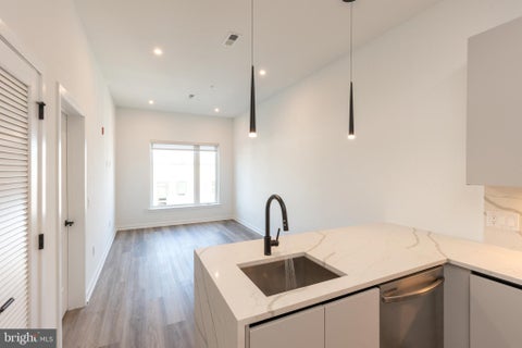 Condo For Rent - 3120 W Jefferson Street #208<br/> PHILADELPHIA, PA 19121