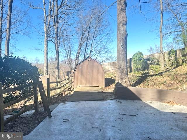 FEATHERSTONE TERRACE - Residential