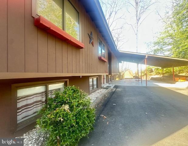 FEATHERSTONE TERRACE - Residential