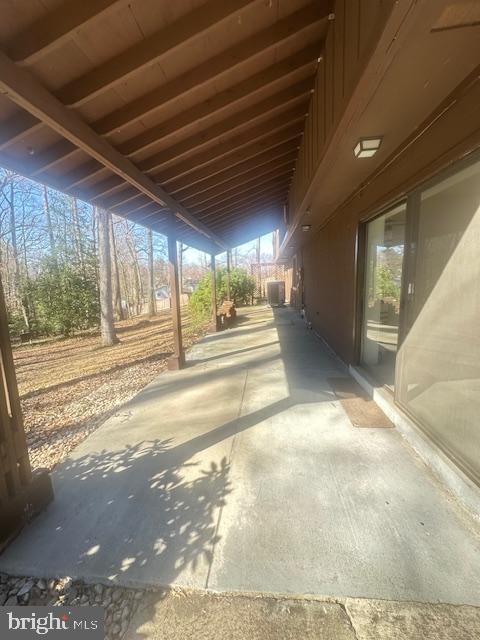 FEATHERSTONE TERRACE - Residential