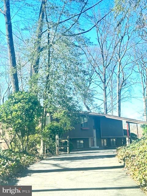 FEATHERSTONE TERRACE - Residential