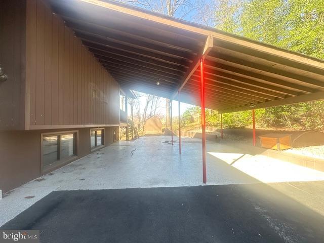 FEATHERSTONE TERRACE - Residential