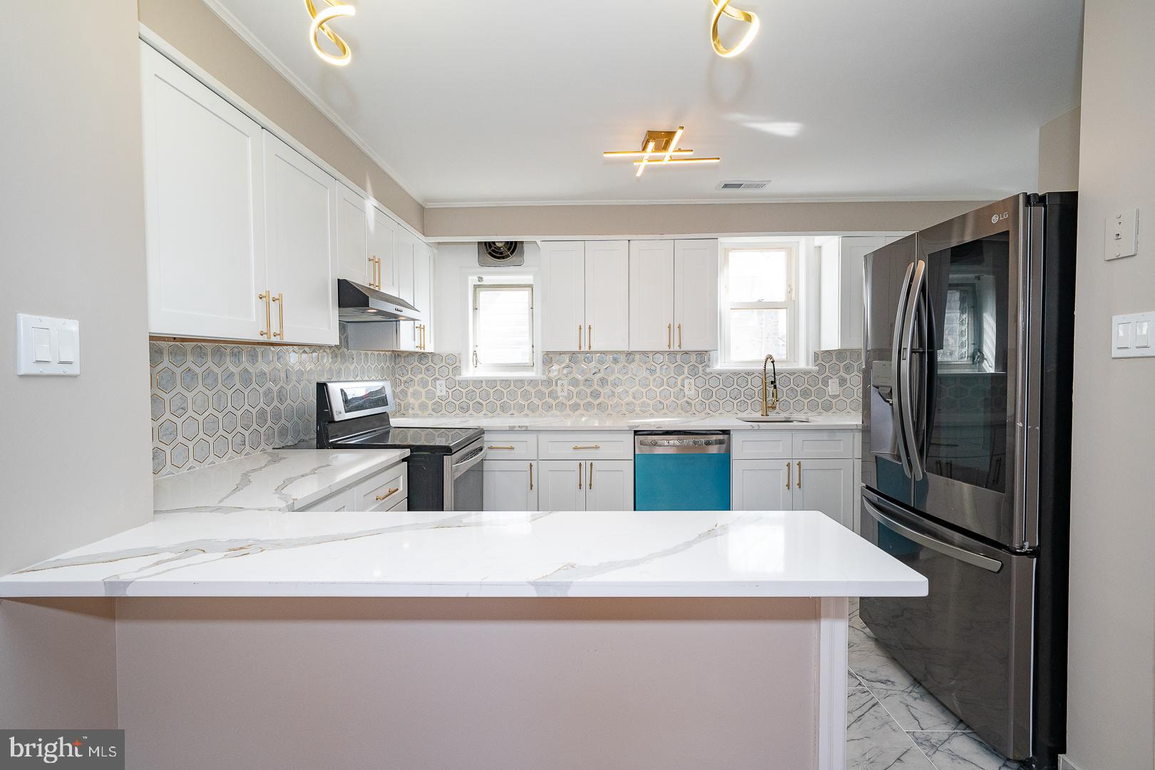 LANSDOWNE - Residential