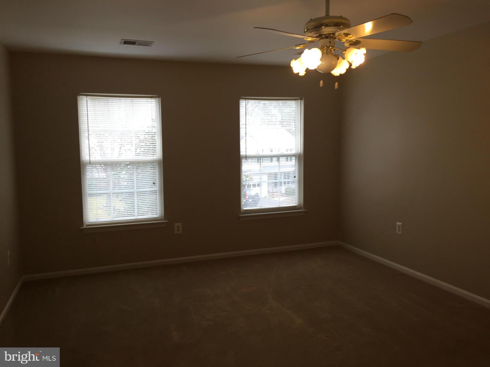 DALE CITY - Residential Lease