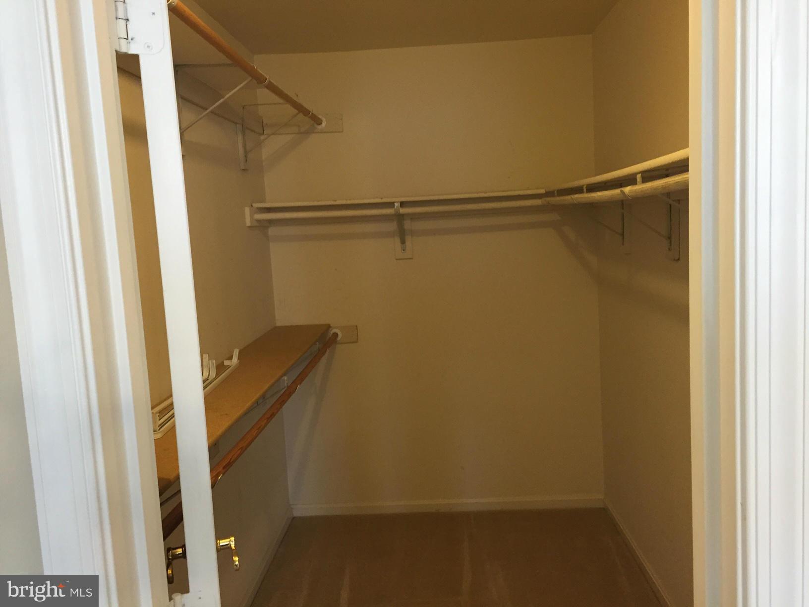 DALE CITY - Residential Lease