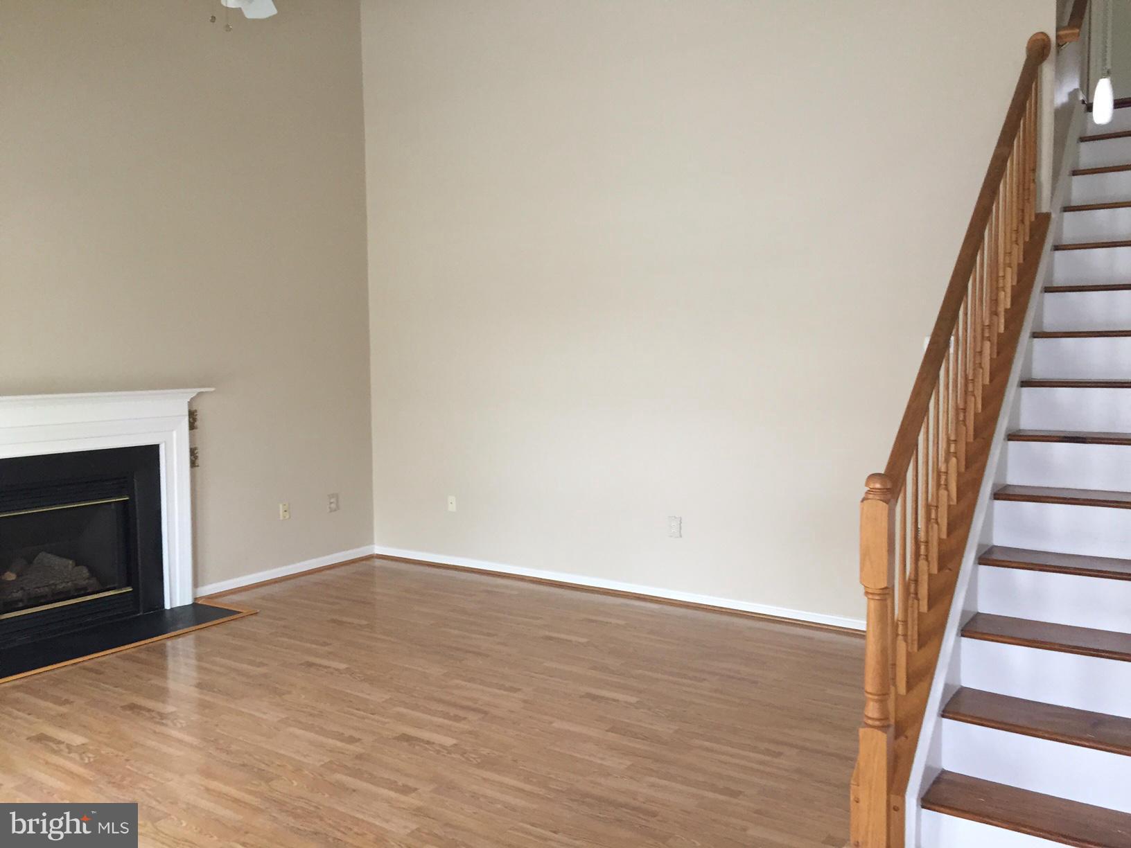 DALE CITY - Residential Lease