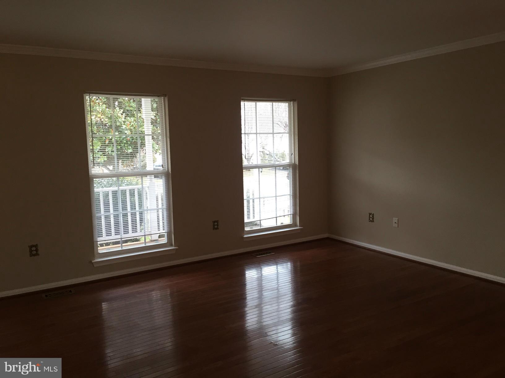 DALE CITY - Residential Lease