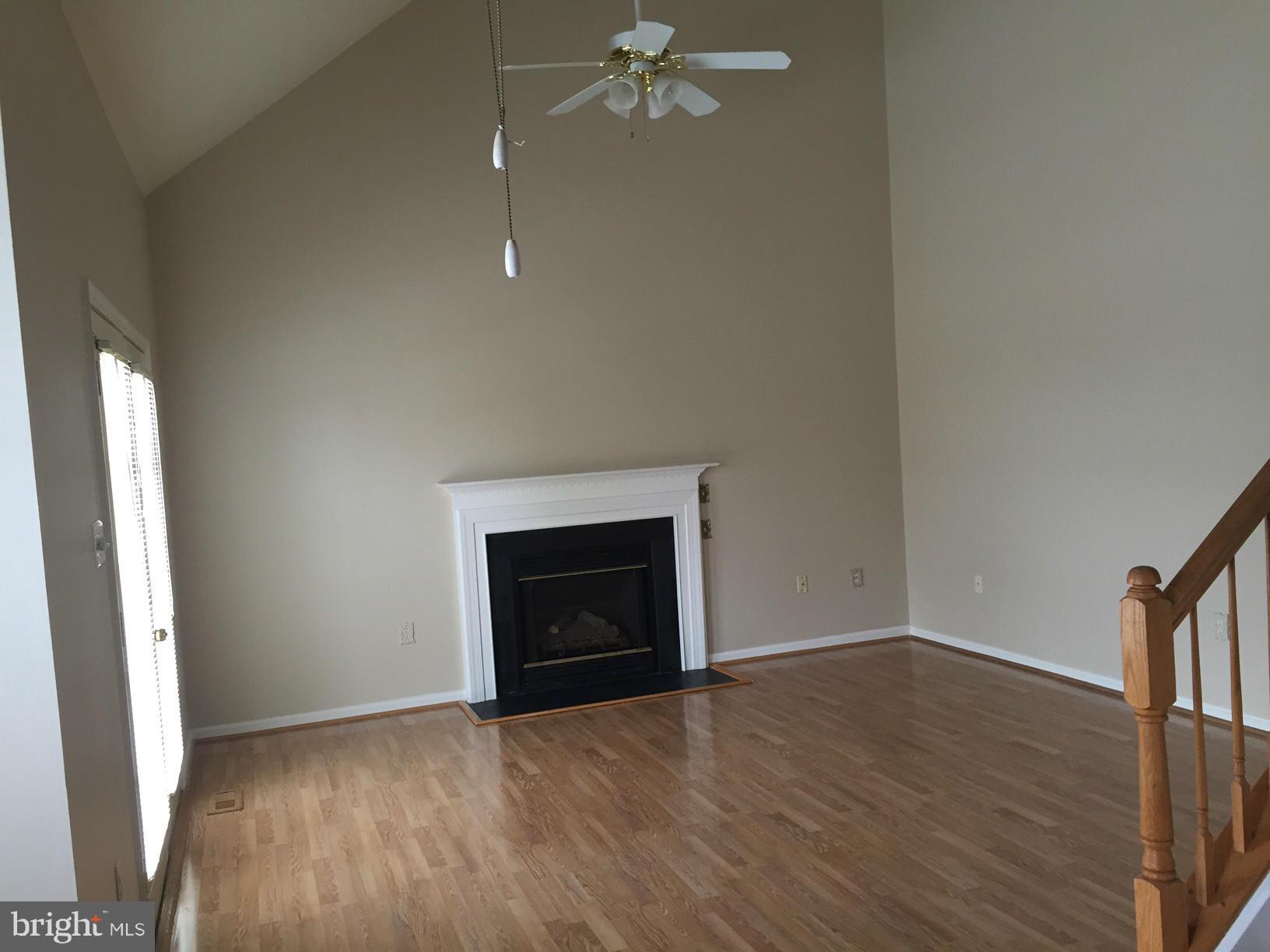 DALE CITY - Residential Lease