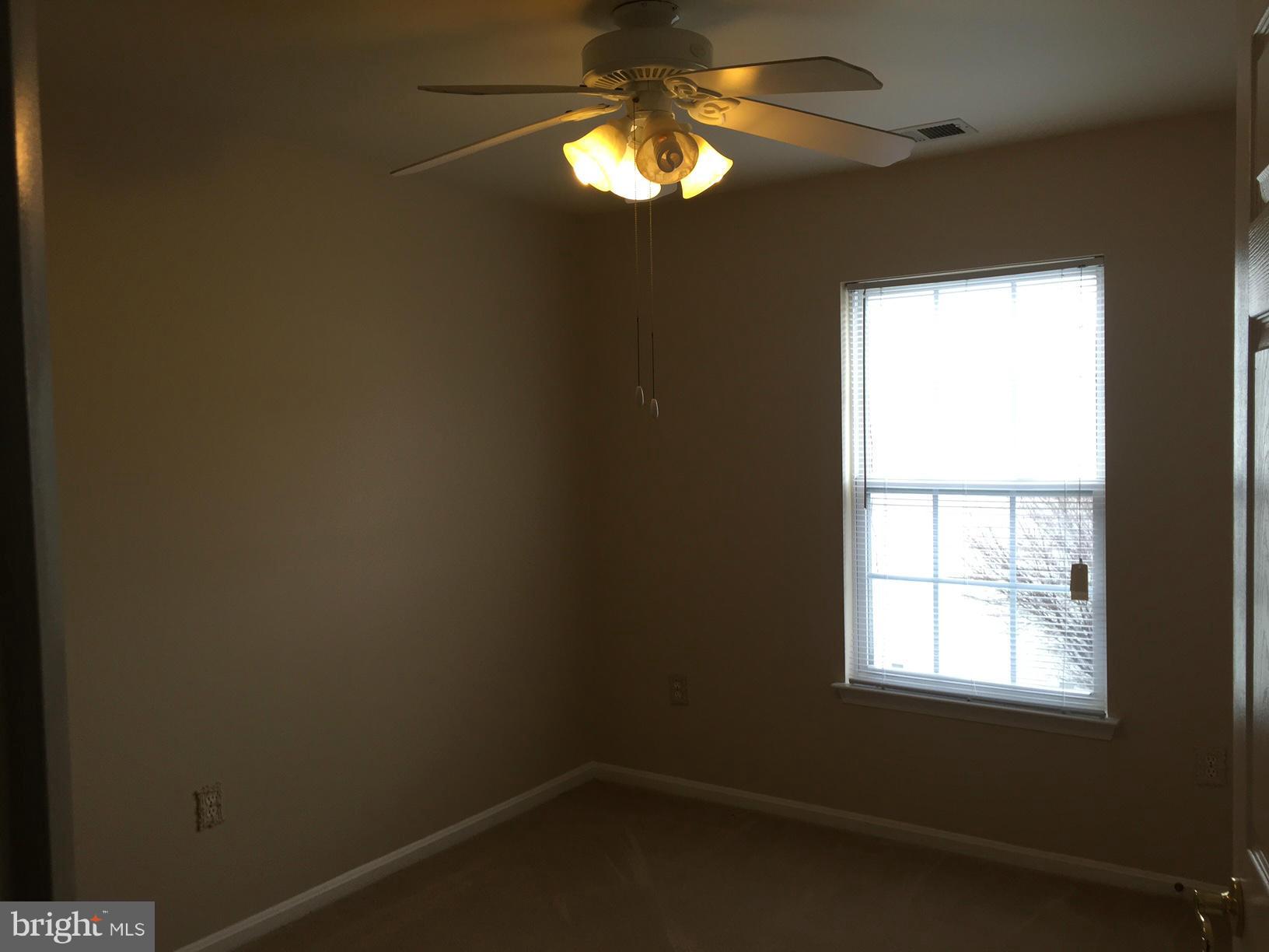 DALE CITY - Residential Lease