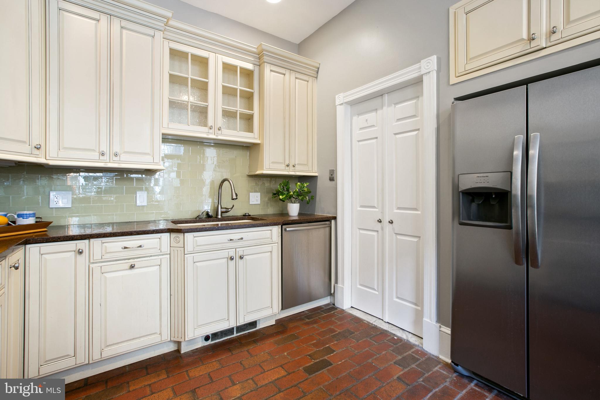 OTTERBEIN - Residential Lease