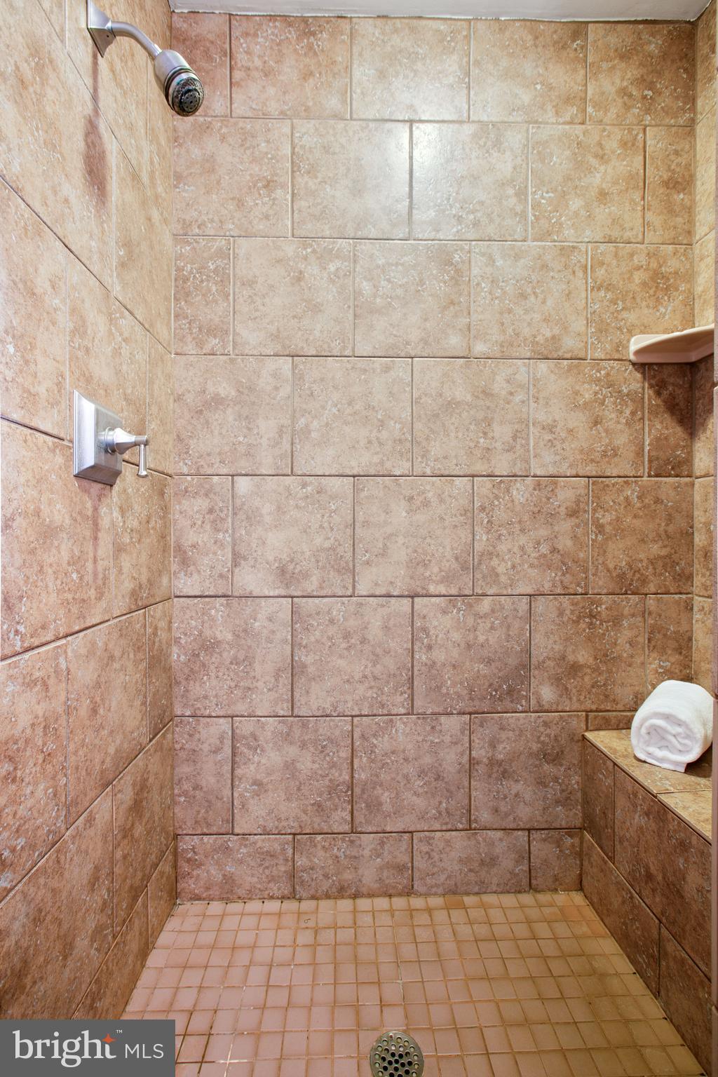 OTTERBEIN - Residential Lease