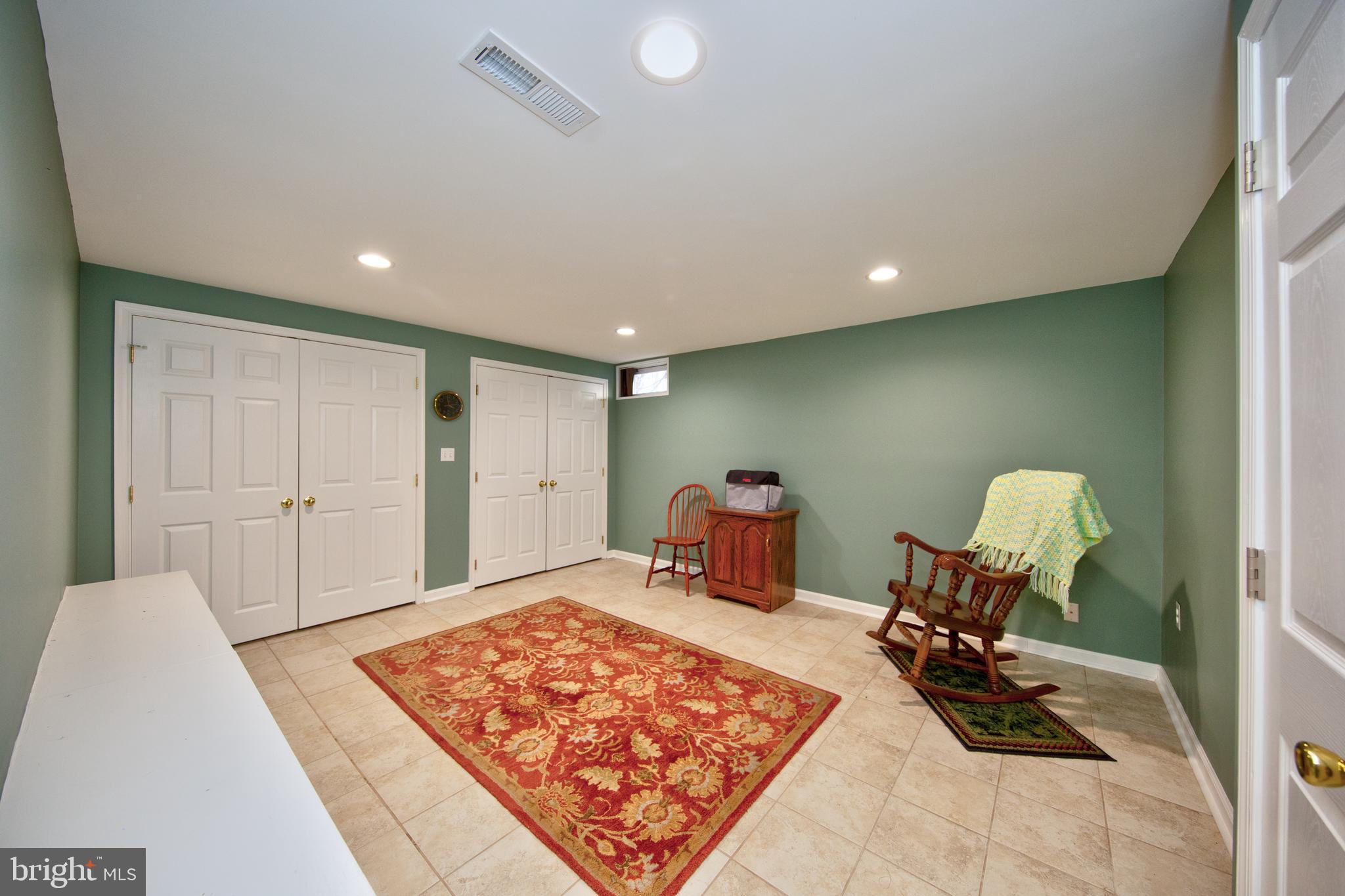 VINEYARD OAK - Residential