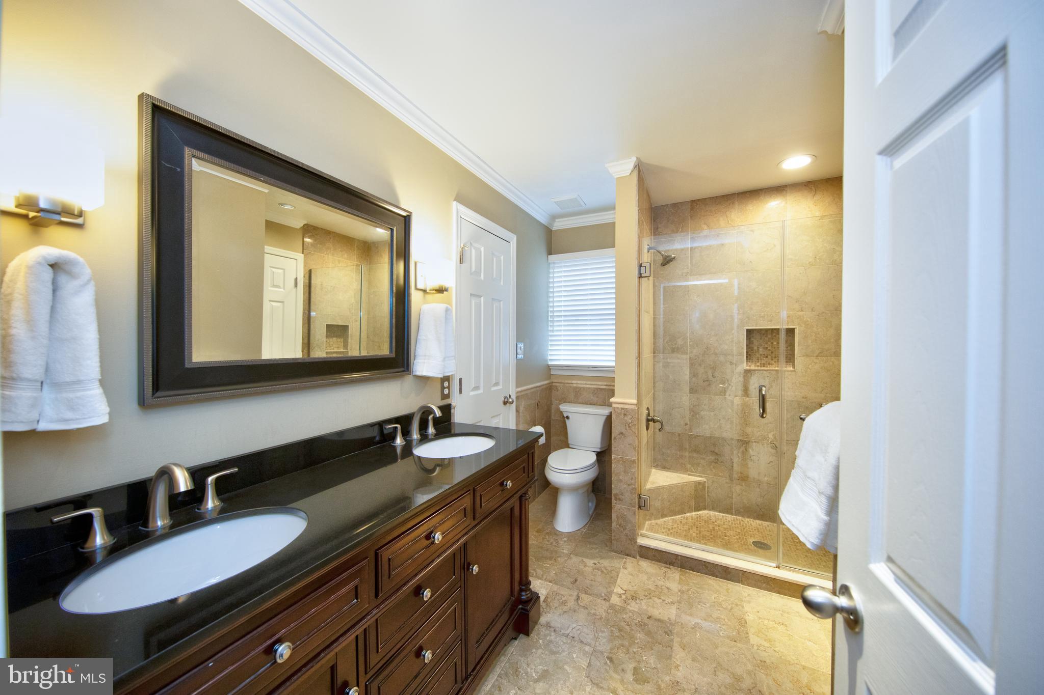 VINEYARD OAK - Residential