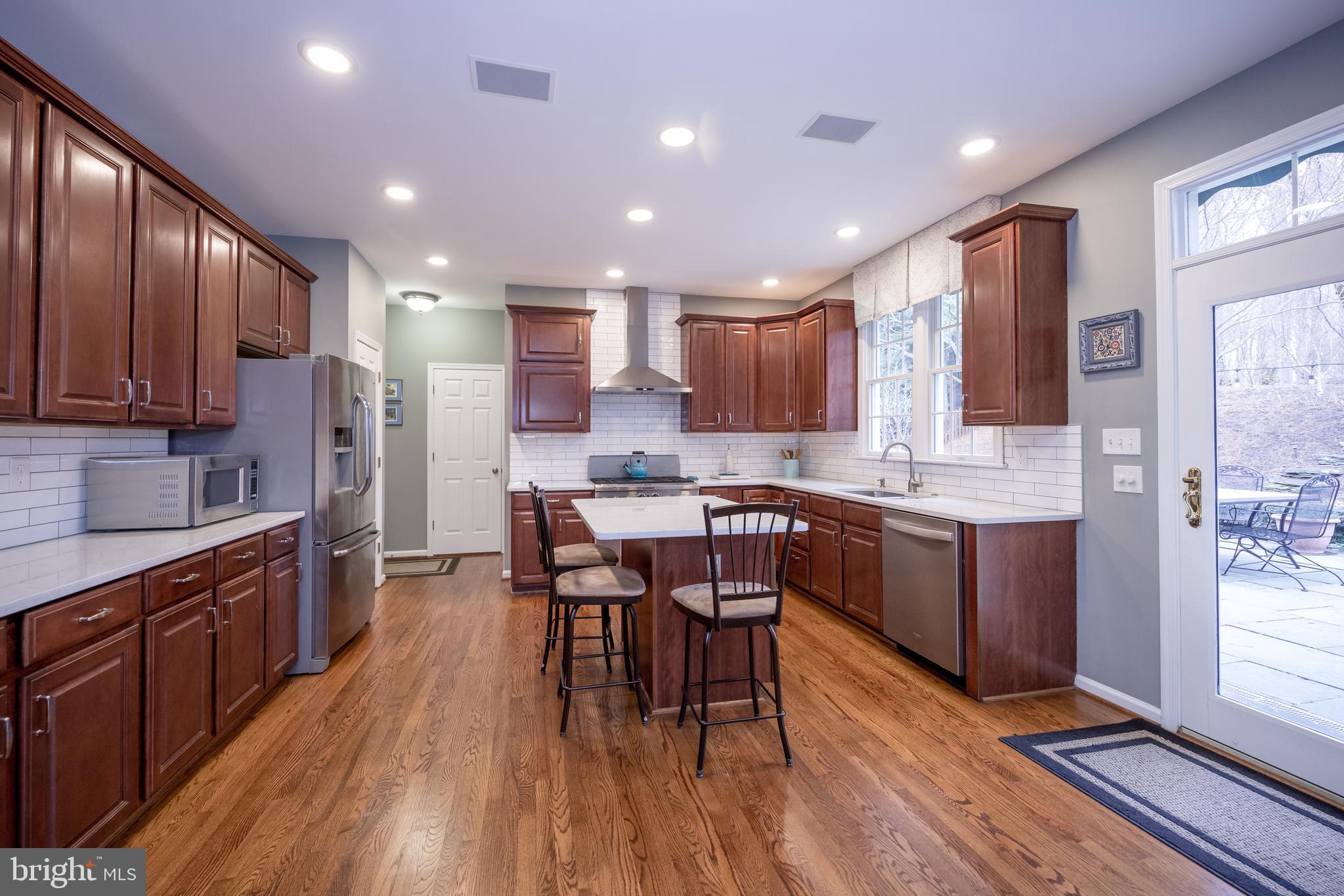 VINEYARD OAK - Residential